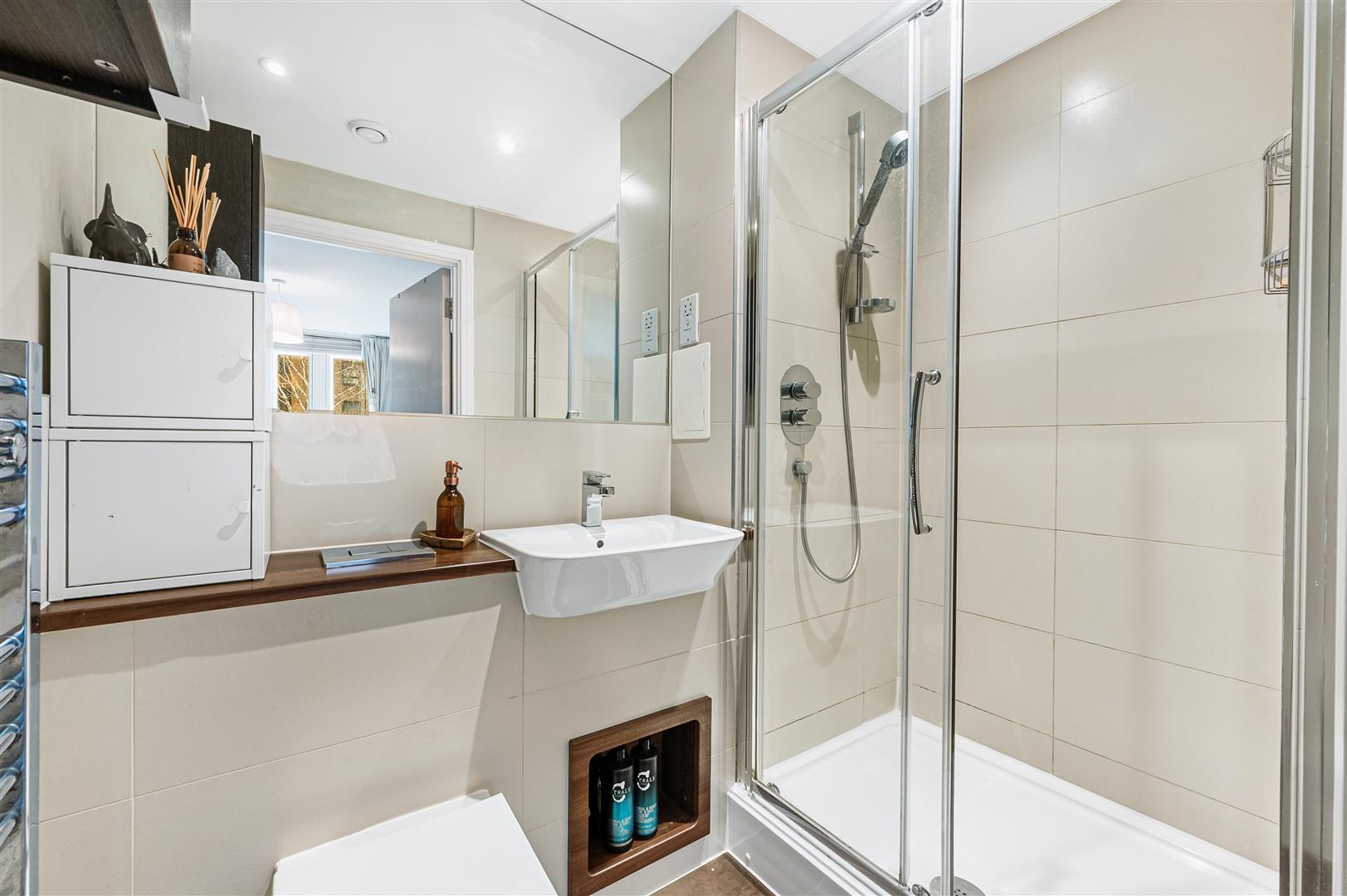 Property Image 6fb4344e-3cfc-41f4-9978-af82d15643f3