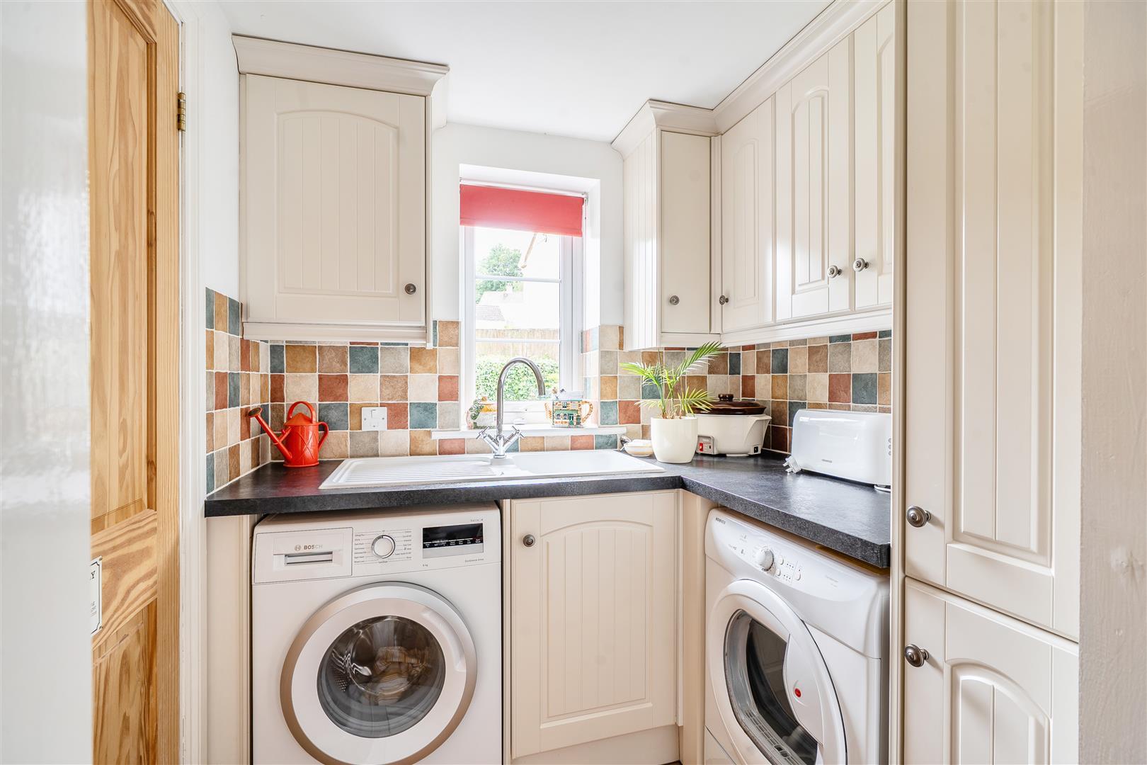 Property Image 6fbbe3f6-e176-4bfc-a410-385120afe0e3
