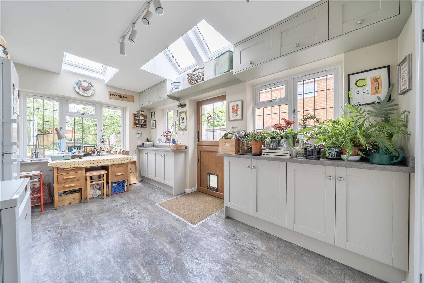 Property Image 6fc100f2-58d6-40a4-b4e1-5ef886223c41