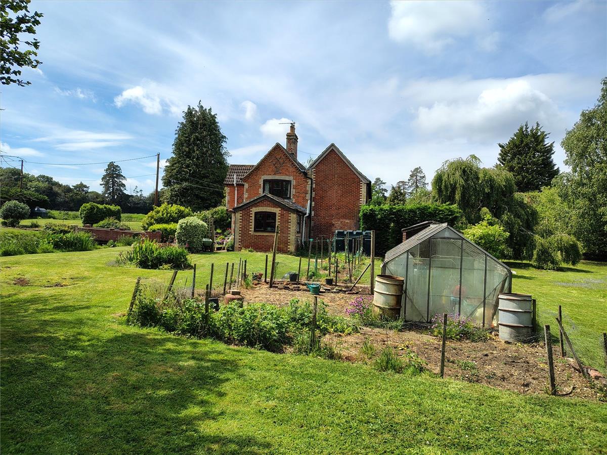 Property Image 6fc490ce-b19e-4f69-8a05-1139b82f12d2
