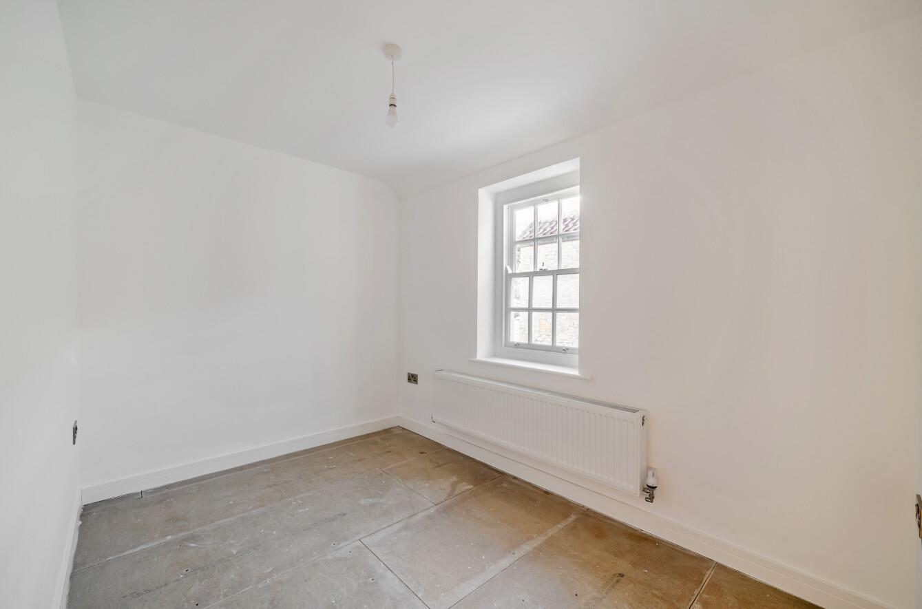 Property Image 6fe0c87b-5093-4a93-9e72-de7e7518322e
