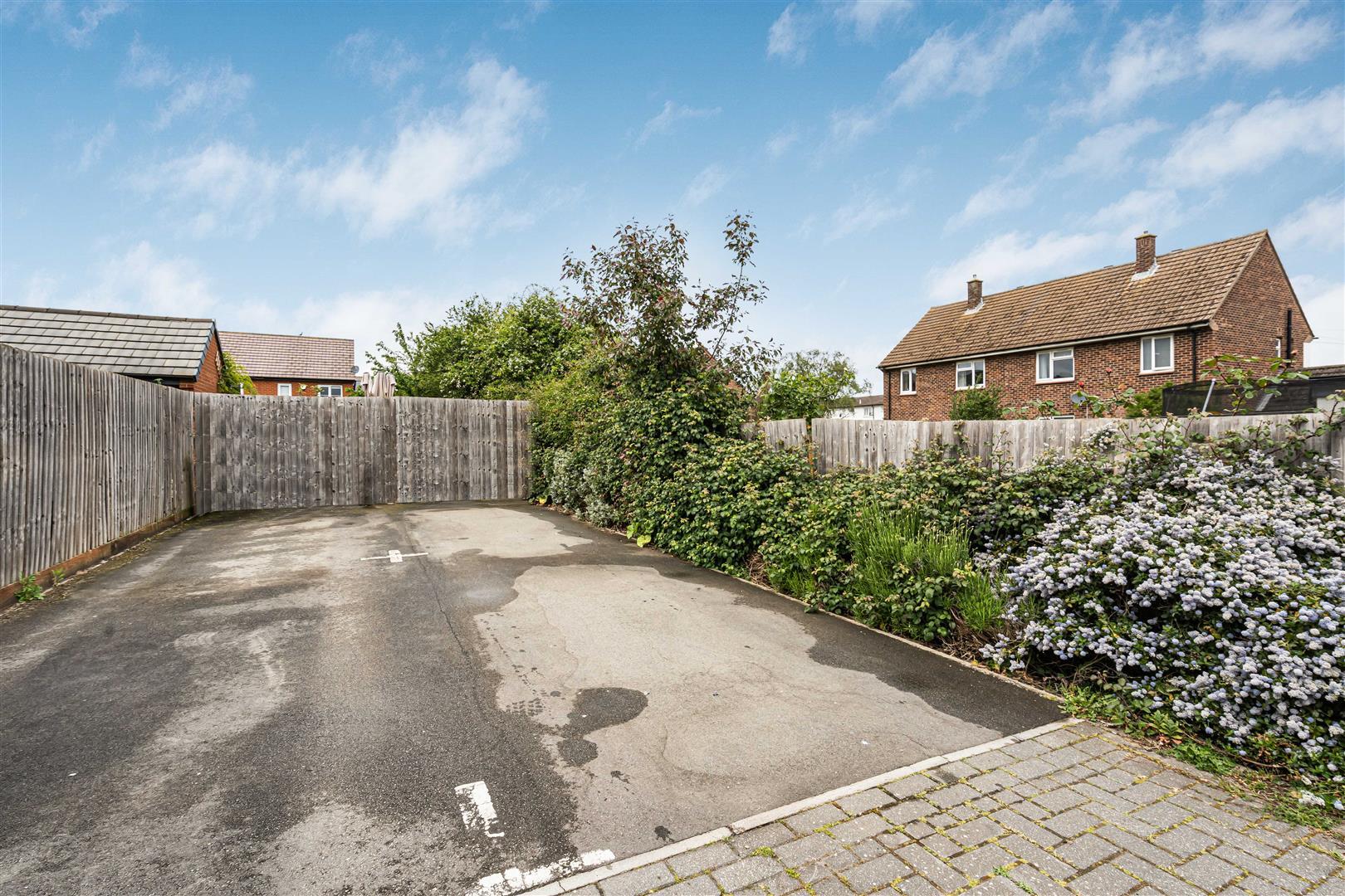 Property Image 6fe892d9-e6ce-4852-9d0c-59101802633a