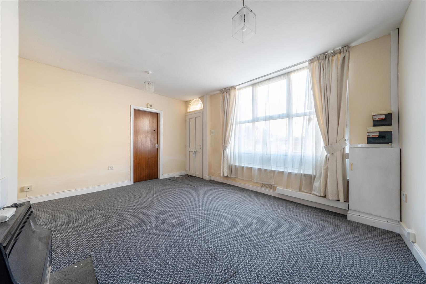 Property Image 6feaa917-6d25-4581-bf94-8336eacf8621