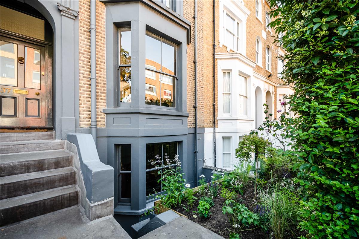 5 bedroom town house for sale London Fields, E9
