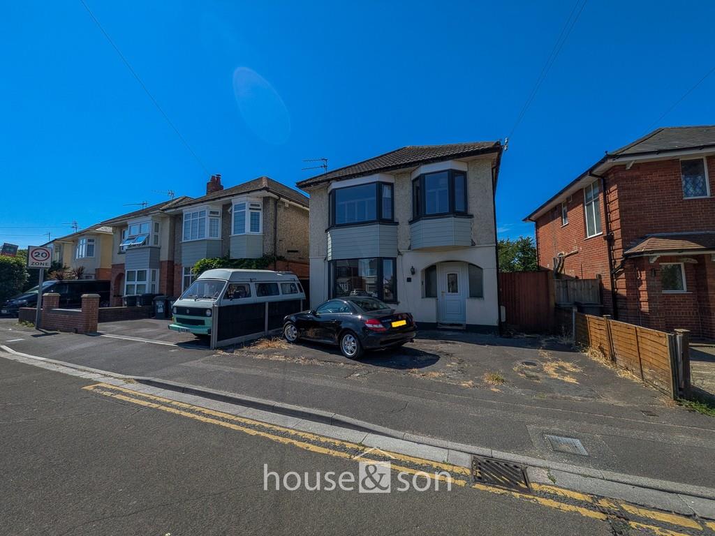 Property Image 6ff53c3b-7c5d-4b3f-b38b-00a2b43259e2