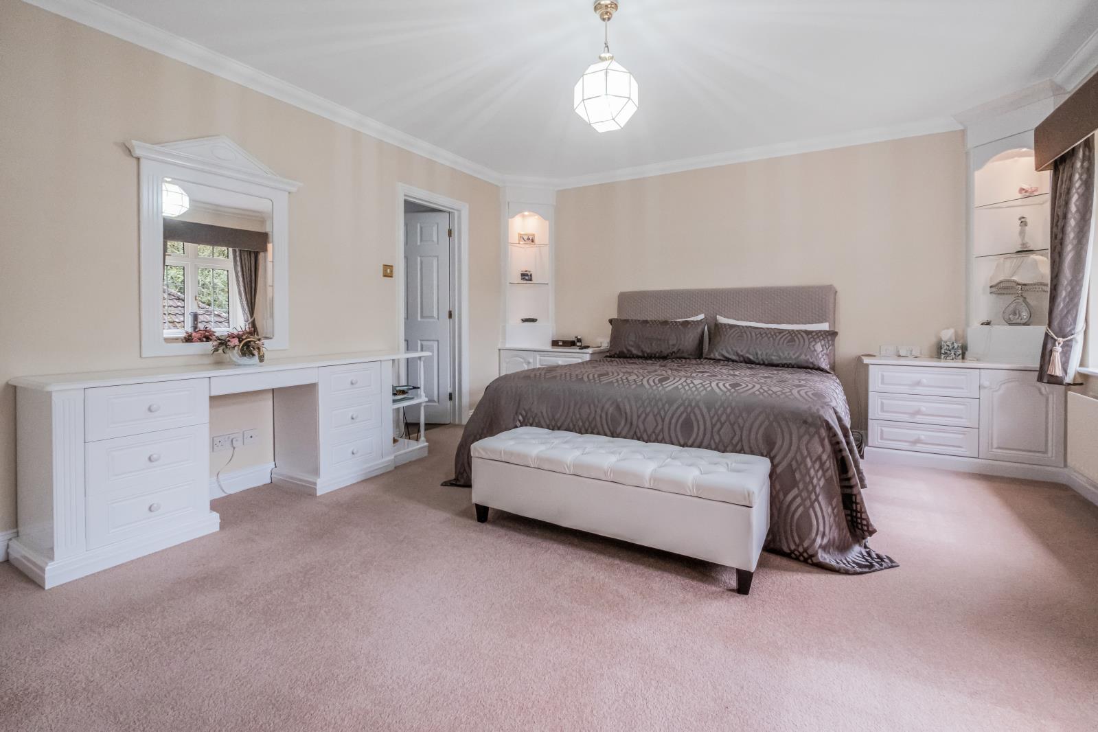 Property Image 7000ebbe-6014-4c47-a130-c4f6aab31110
