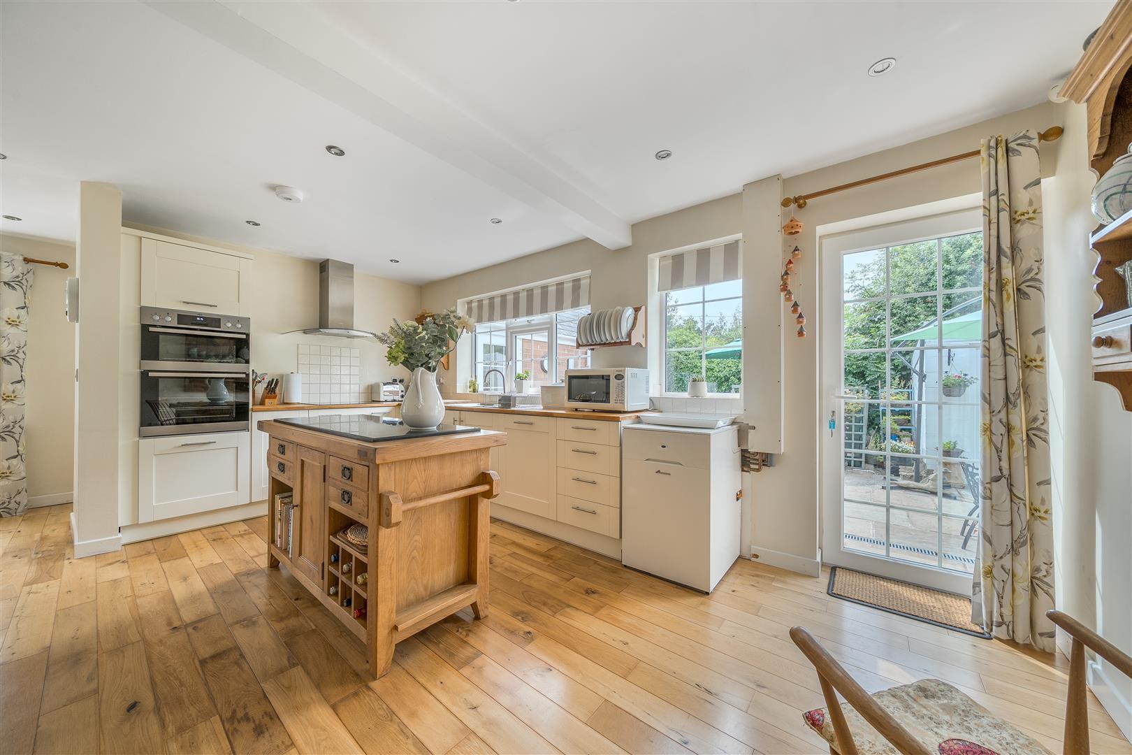 Property Image 700cbb19-3465-4a74-b1d9-047c877a22e8