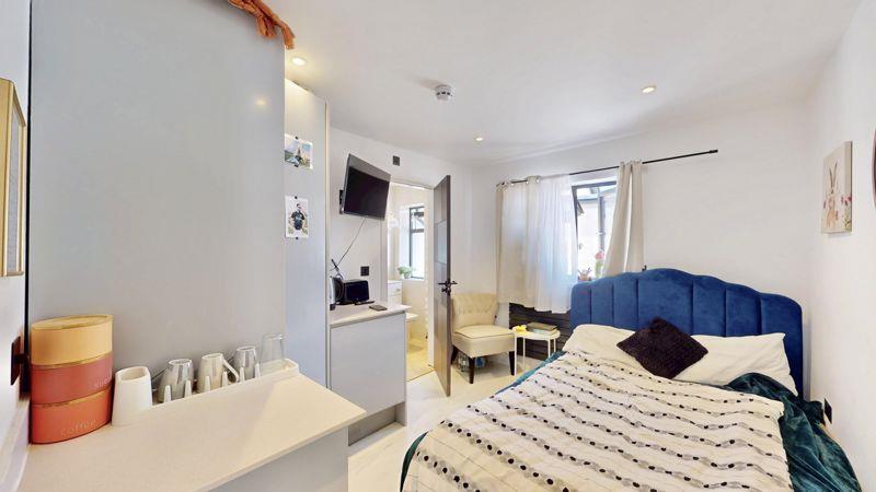 Property Image 70108651-b5b1-4c88-8a9c-0741113ea093
