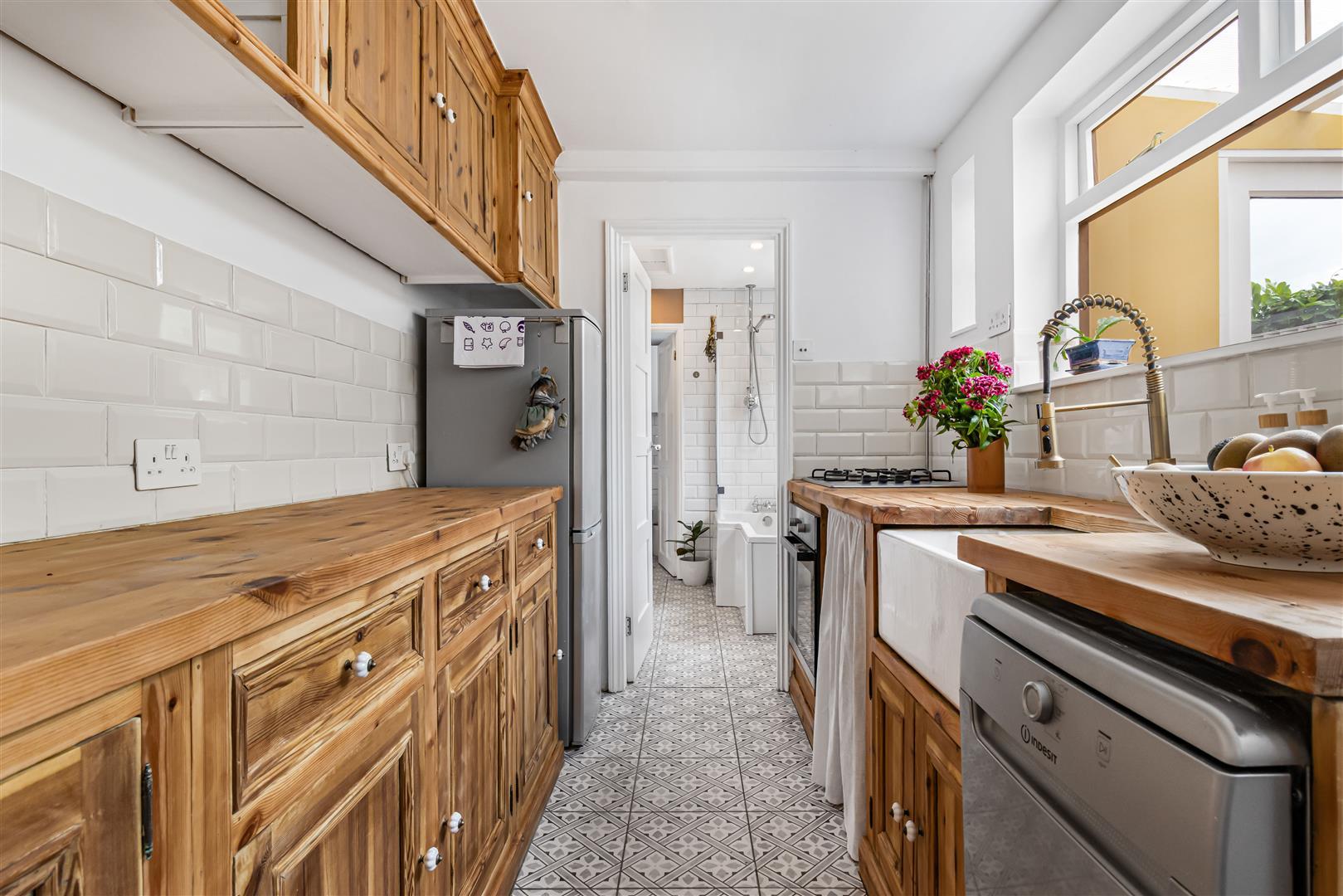 Property Image 7012f7a2-8605-46b2-8b3c-323be720cb71