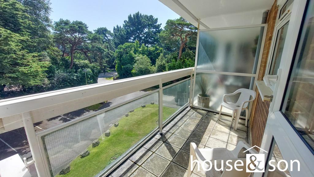 Property Image 701ab8b8-2515-4be3-afc1-6c7ee7a16d04