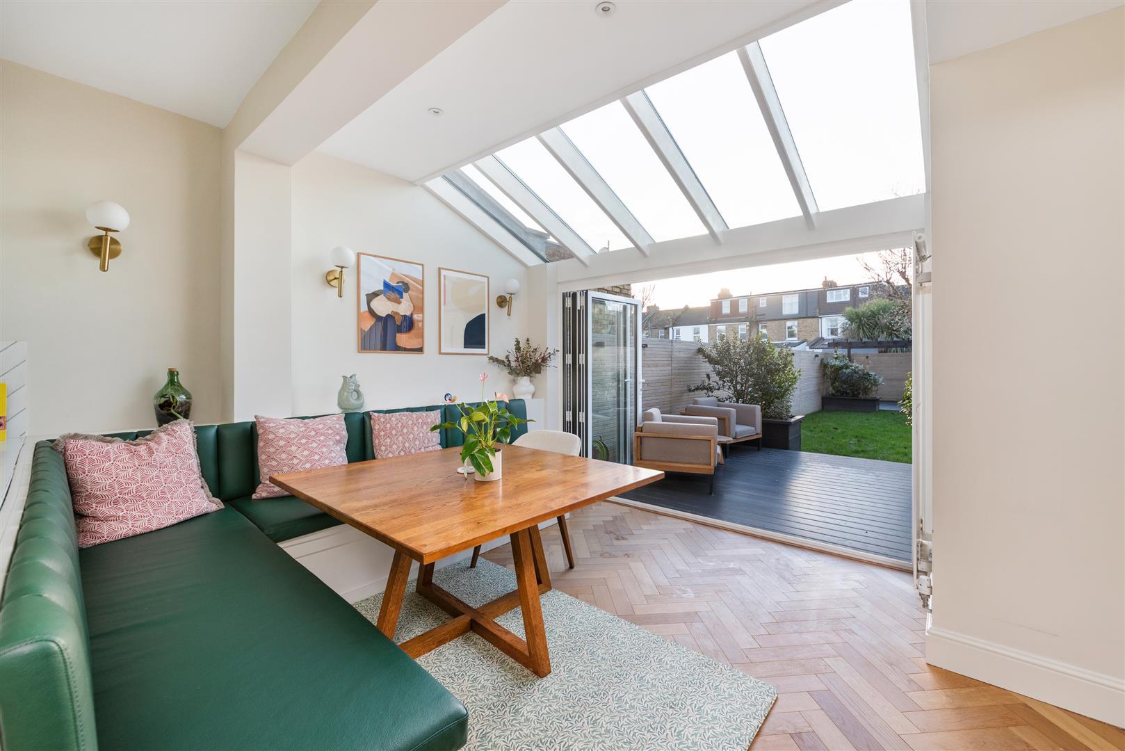 Property Image 7025f7c2-53ec-4255-896b-7b3deefc56b7