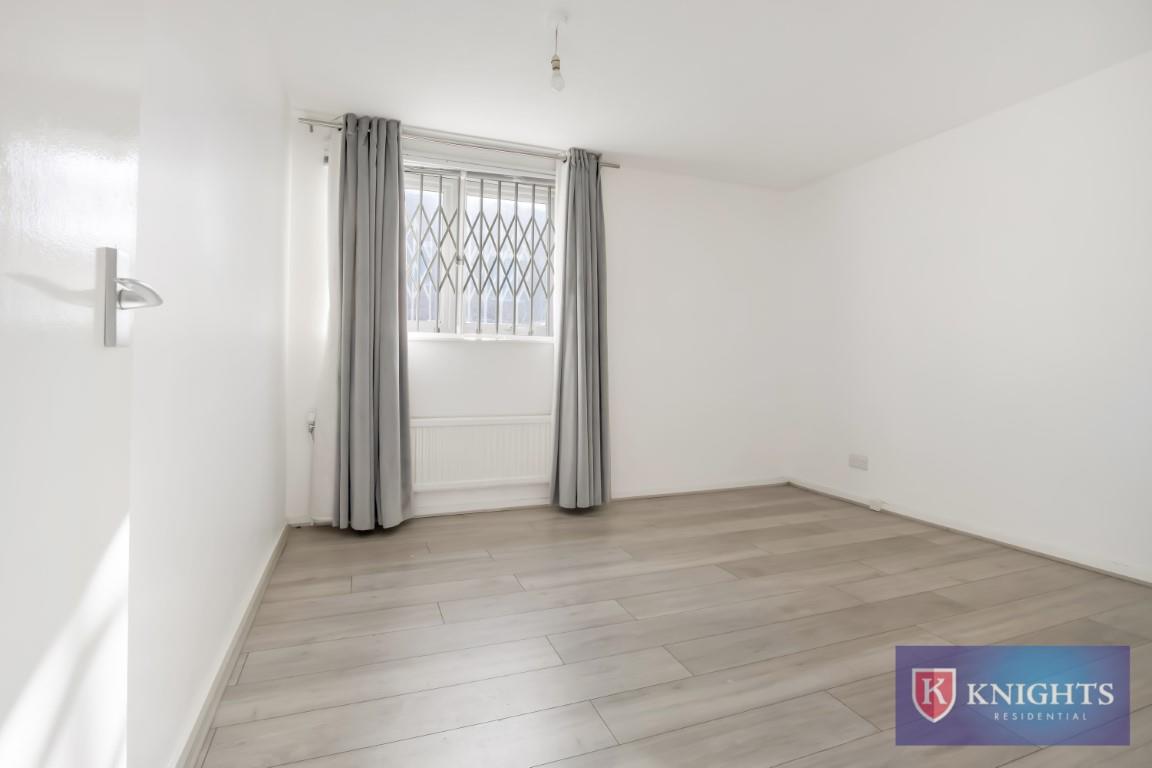 Property Image 702ea8f5-839d-4bb3-8d5d-530080ee275f