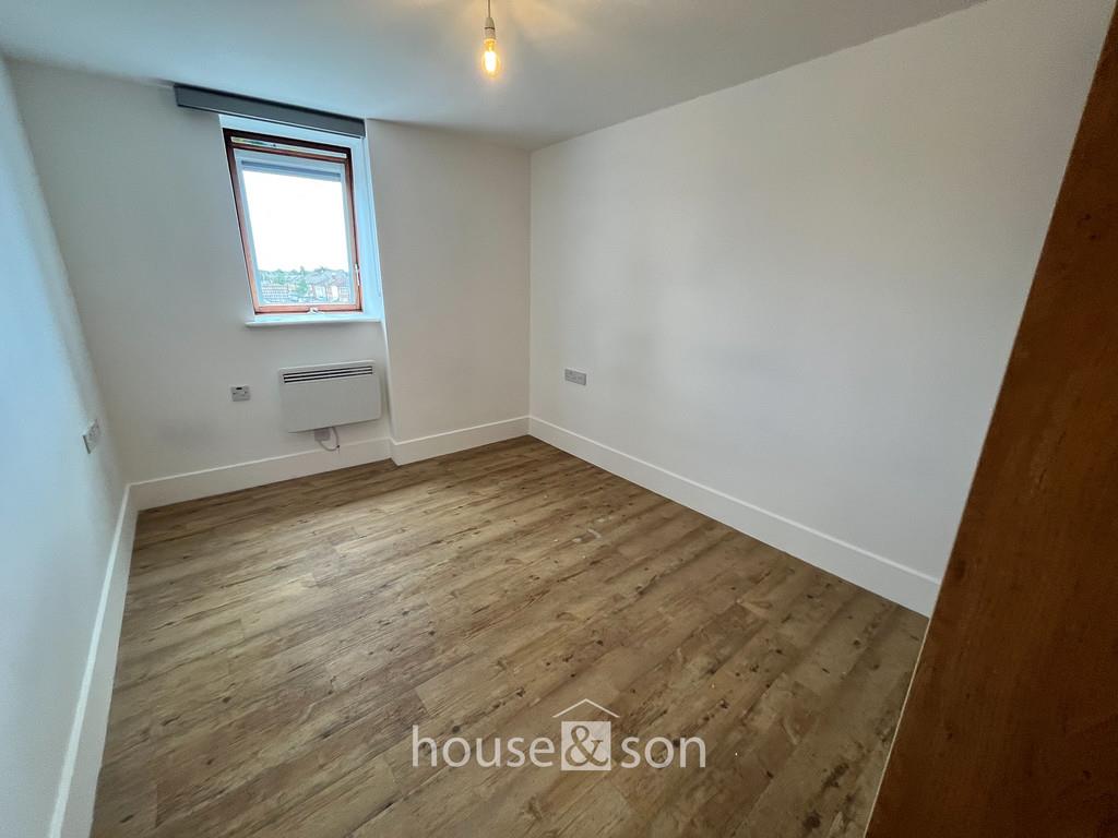 Property Image 703126da-f0d5-48a0-92f0-62ccfe1380c3