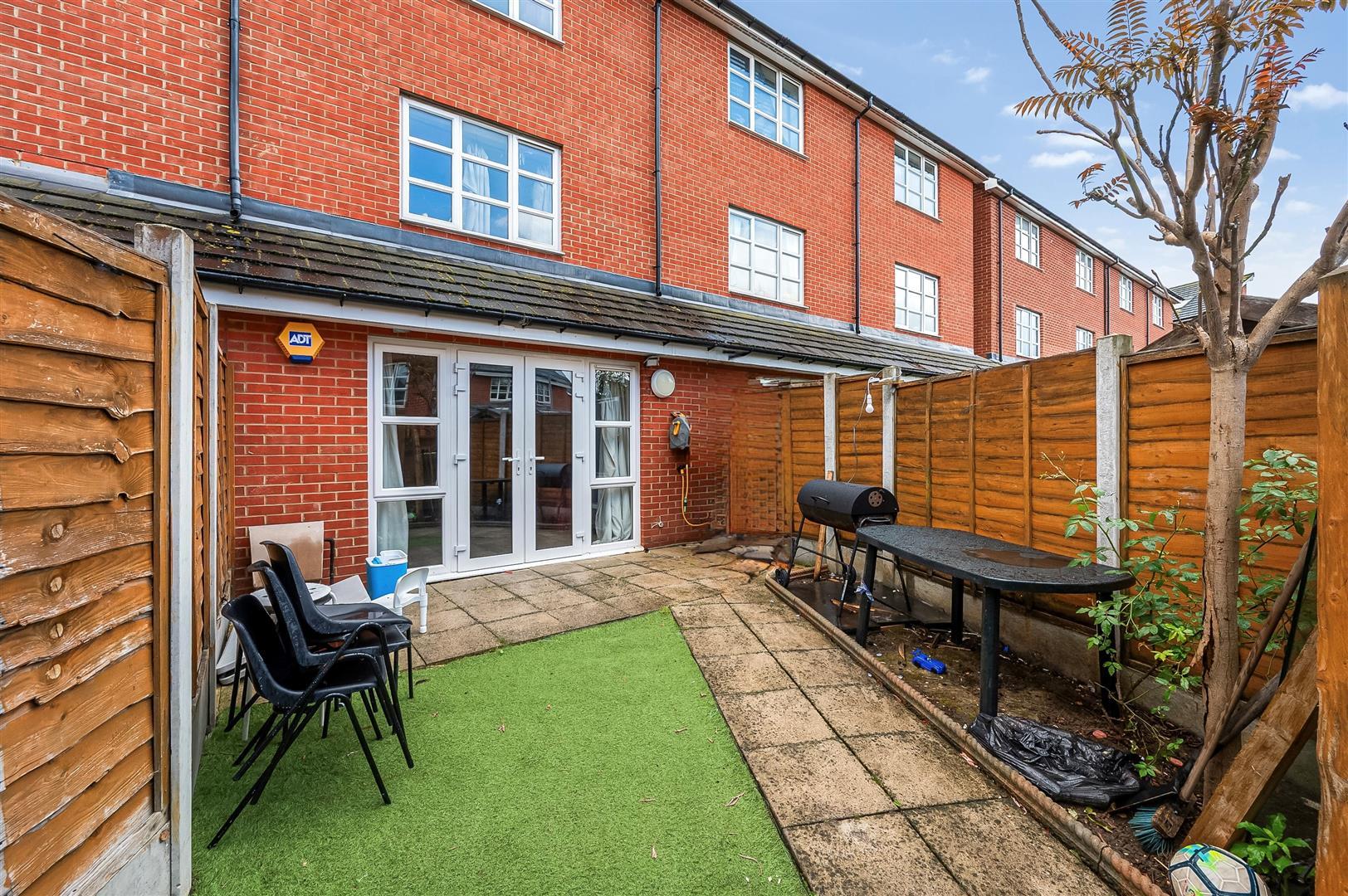 Property Image 70426404-a29a-473a-bc3a-8647b1664147