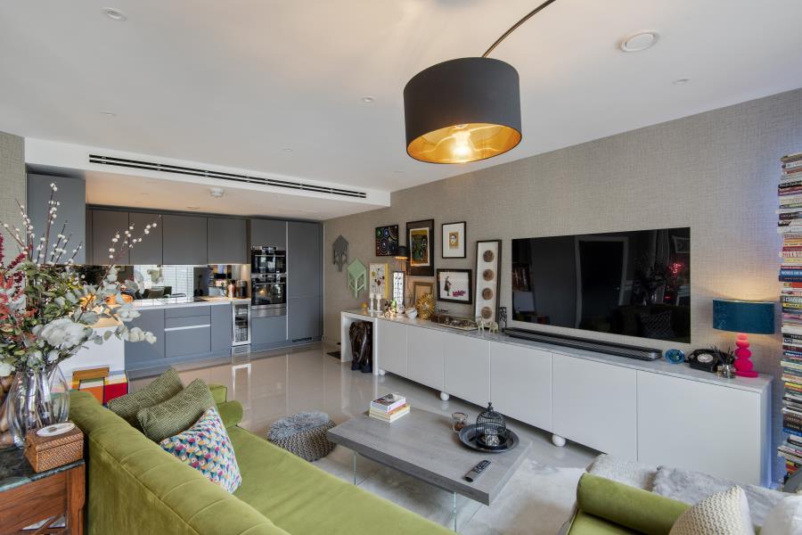 Property Image 7050f21d-9768-4028-b1de-c6ce10a1a378