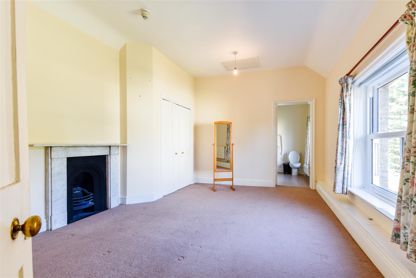 Property Image 7059e0ee-aa30-4c0c-9ca7-b9402a7508ad