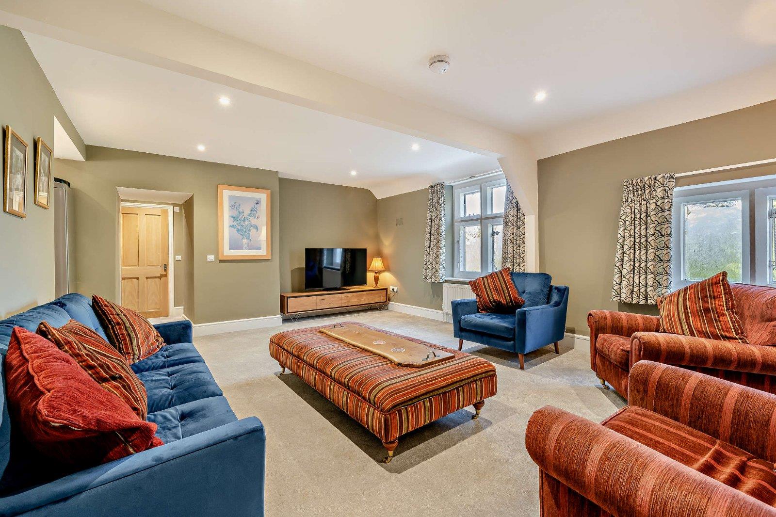 Property Image 70660232-84de-4711-a279-511f09fdb96c