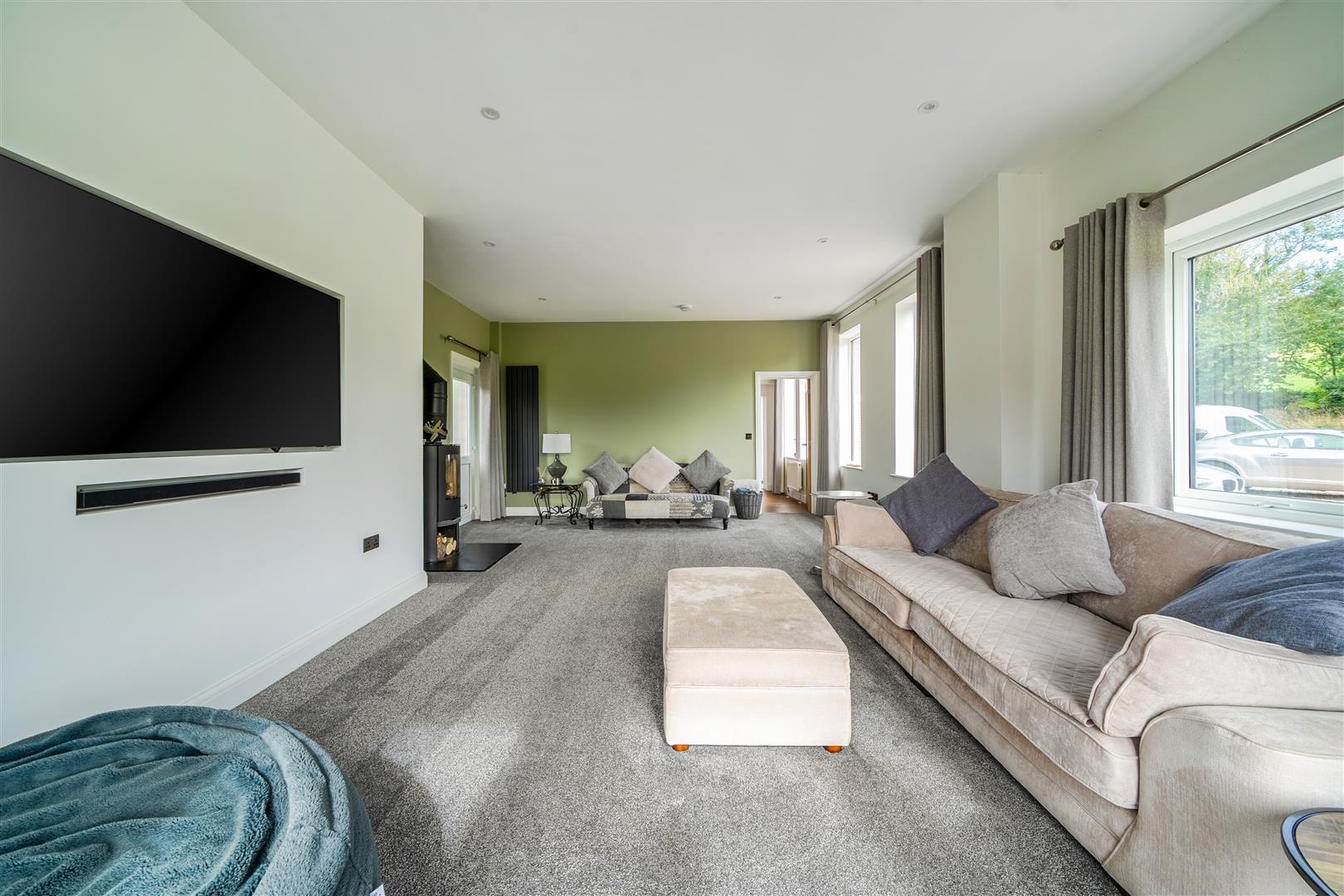 Property Image 707670da-6e85-47bb-99d9-d393a8747fa1