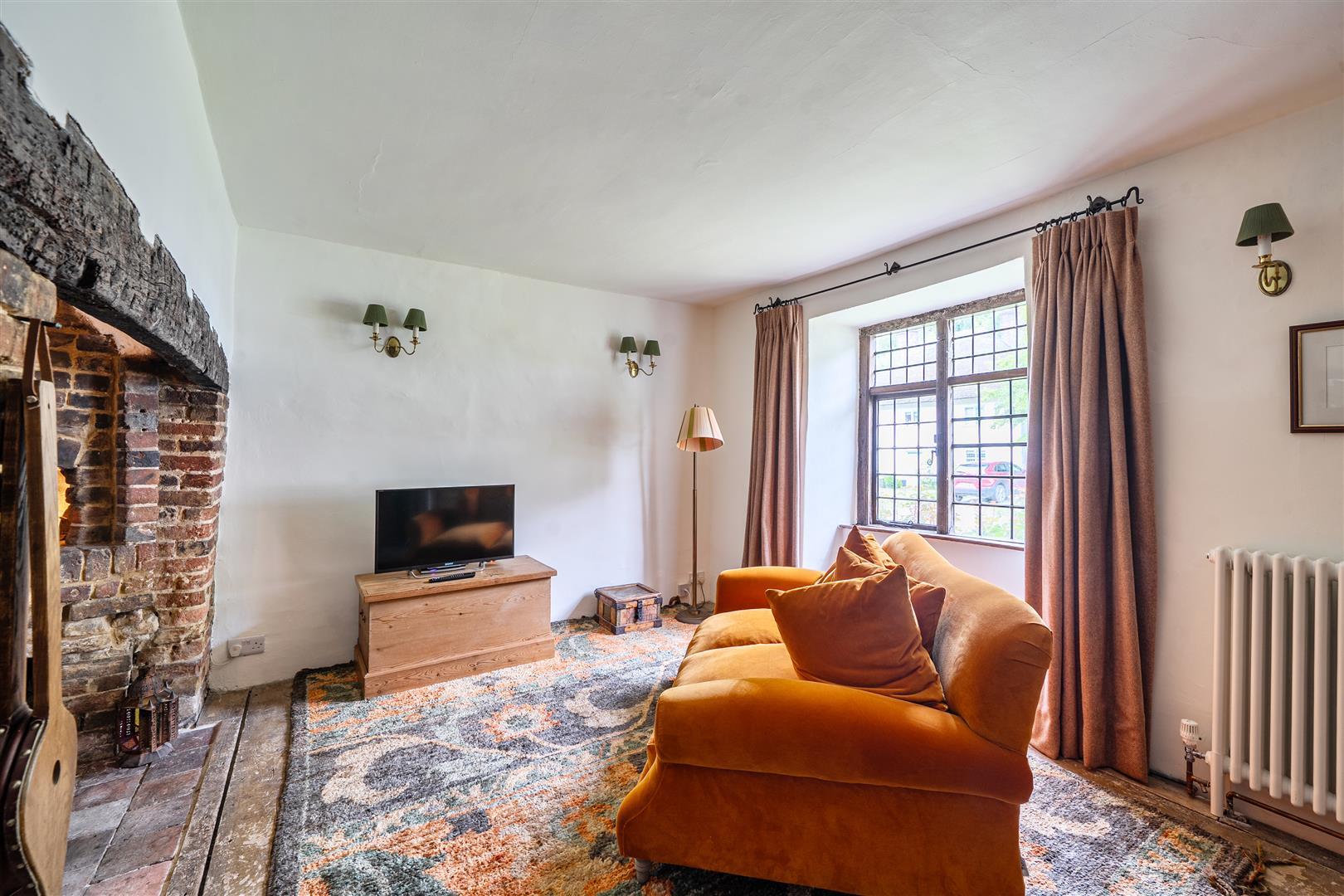 Property Image 707b85a4-5de7-48af-9e47-214a5d3c68ec