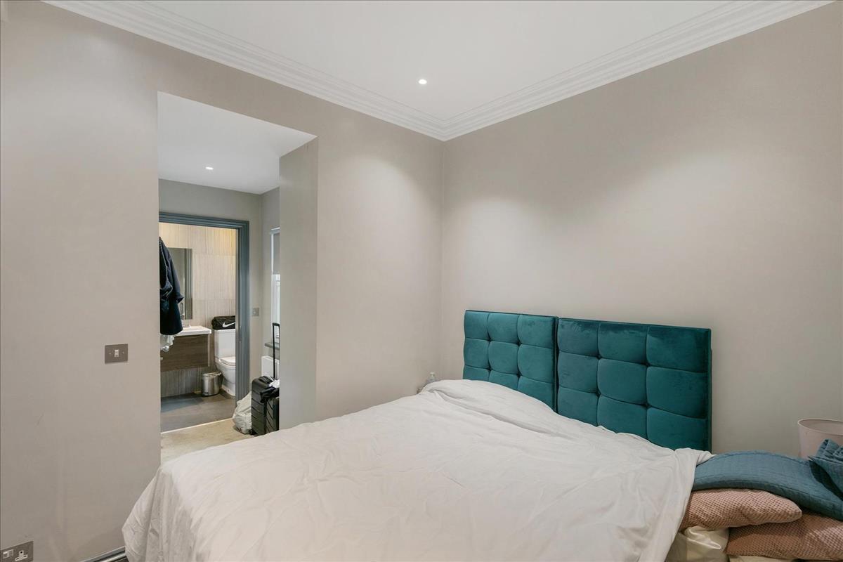 Property Image 709020a6-8232-457c-b8fe-4e8e7a8053fd