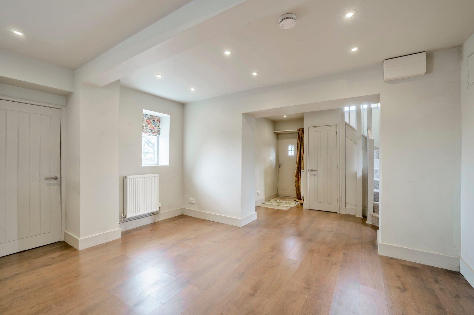 Property Image 7092c62b-0483-4b99-bc65-f0d42ef80e9f