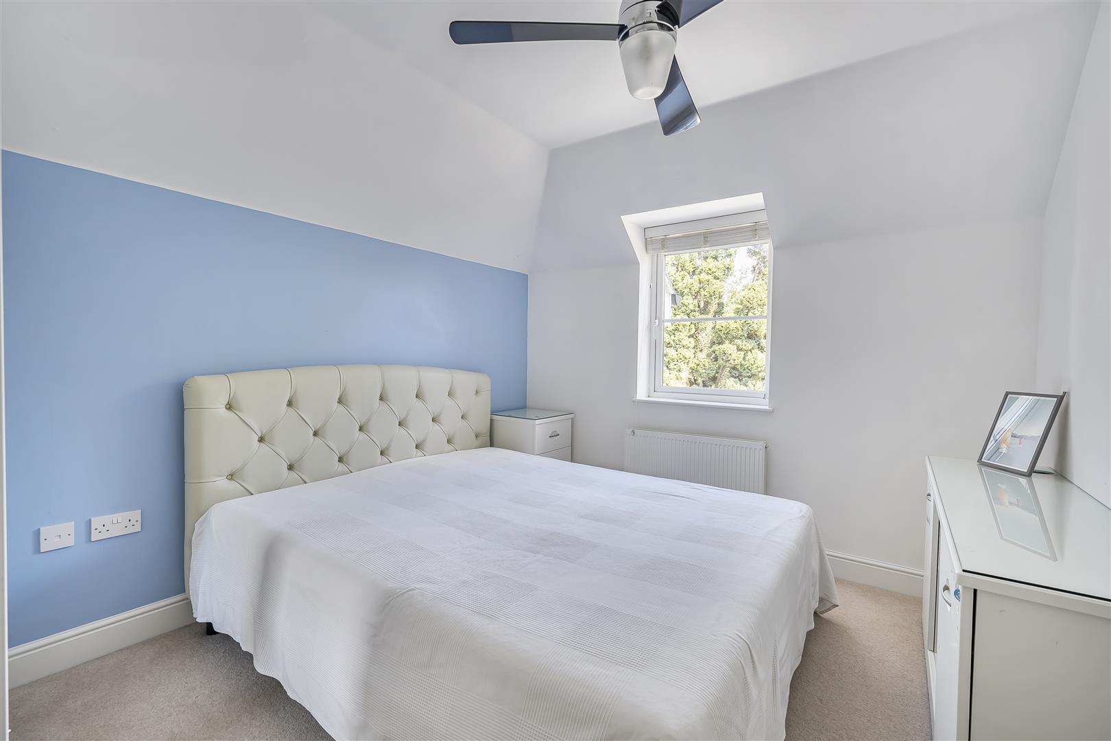 Property Image 7099629f-f7bd-44f9-96d5-555a1fb11e58