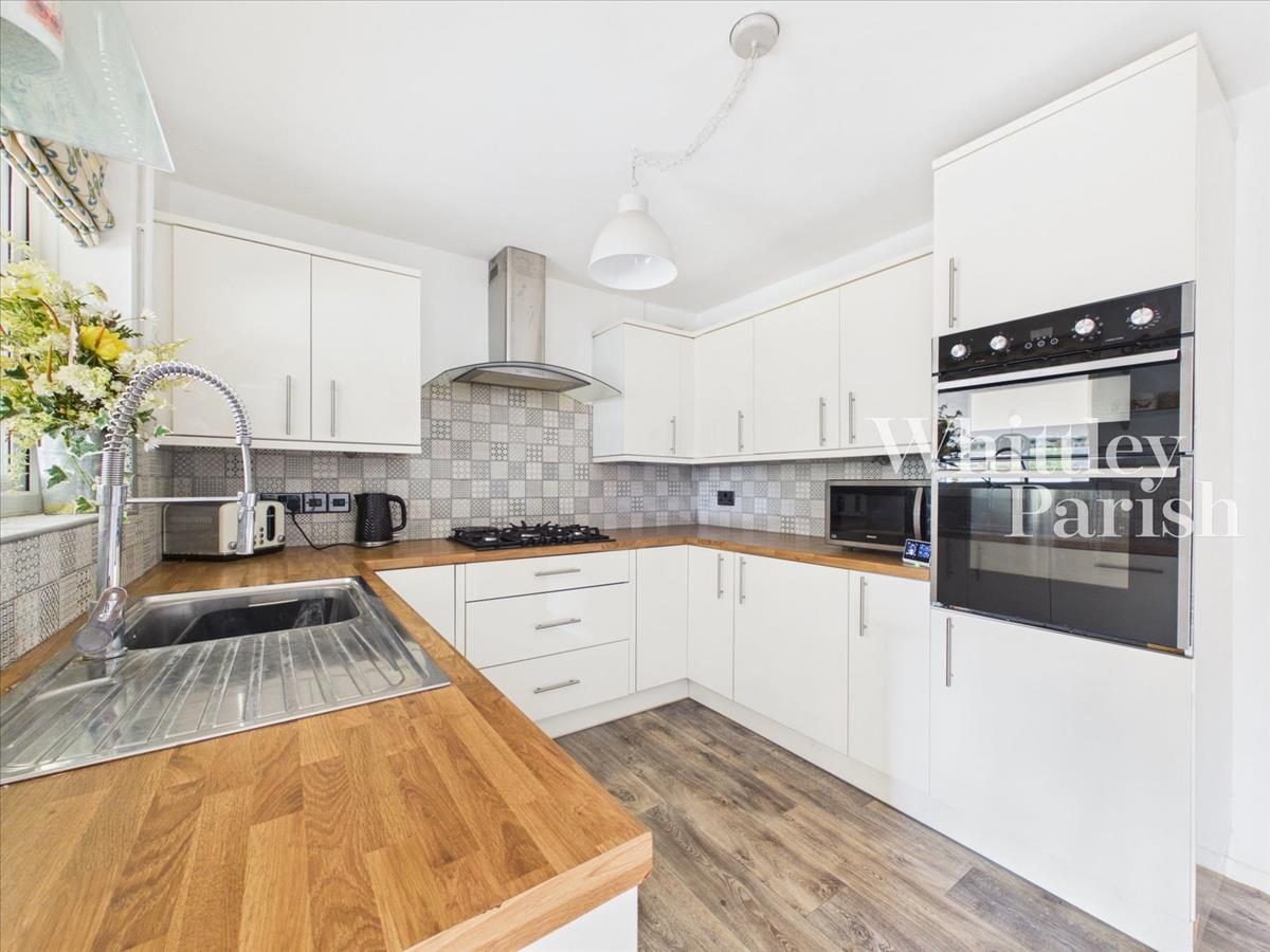 Property Image 709be358-4625-49f6-8822-e53873249278