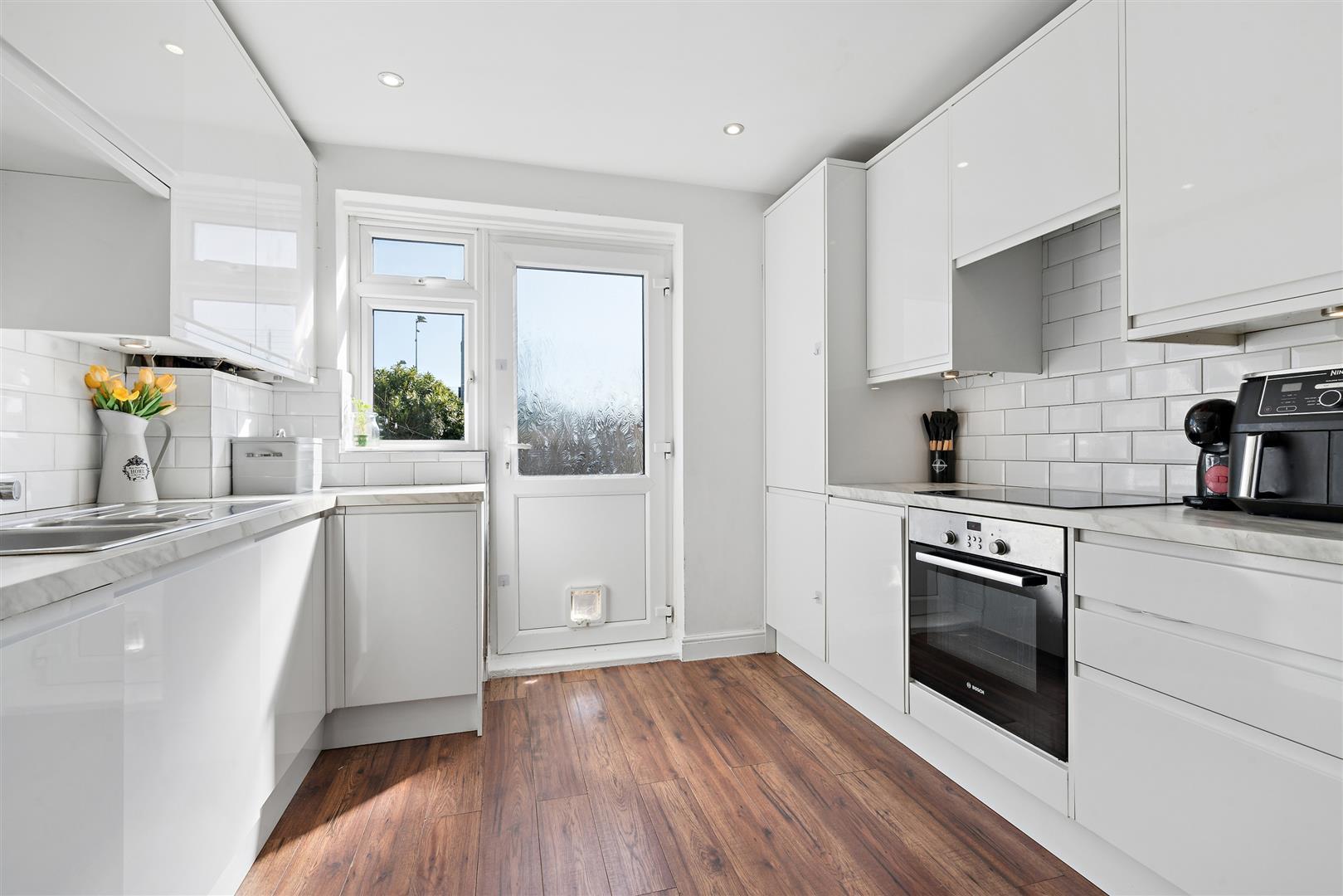 Property Image 70a04574-de1d-4151-a478-066921614286