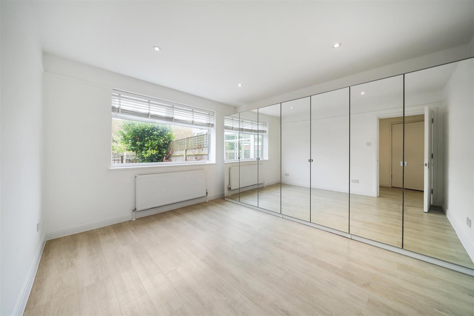 Property Image 70a638d2-15fb-4501-9134-bd0bb78af8ce