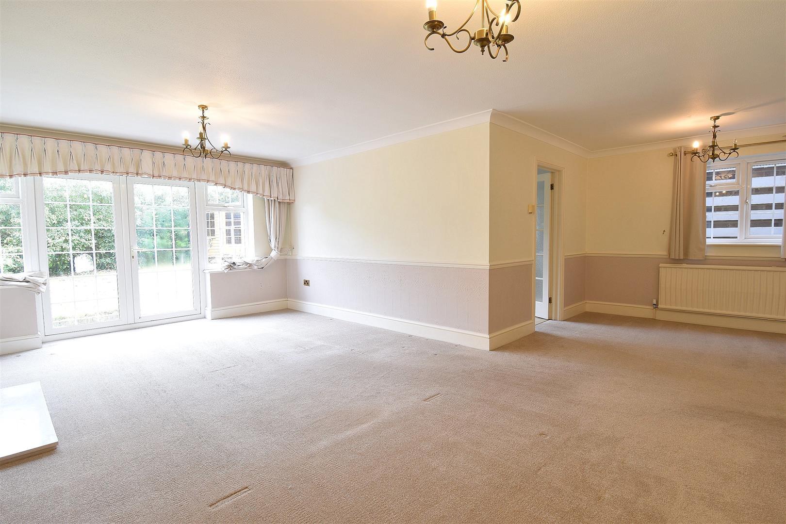 Property Image 70addee4-4c3e-4b6e-998c-35963a4f9215