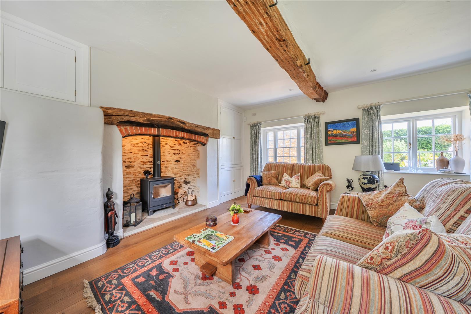 Property Image 70ae6403-c7f1-4028-aa5e-be8bde0ff952