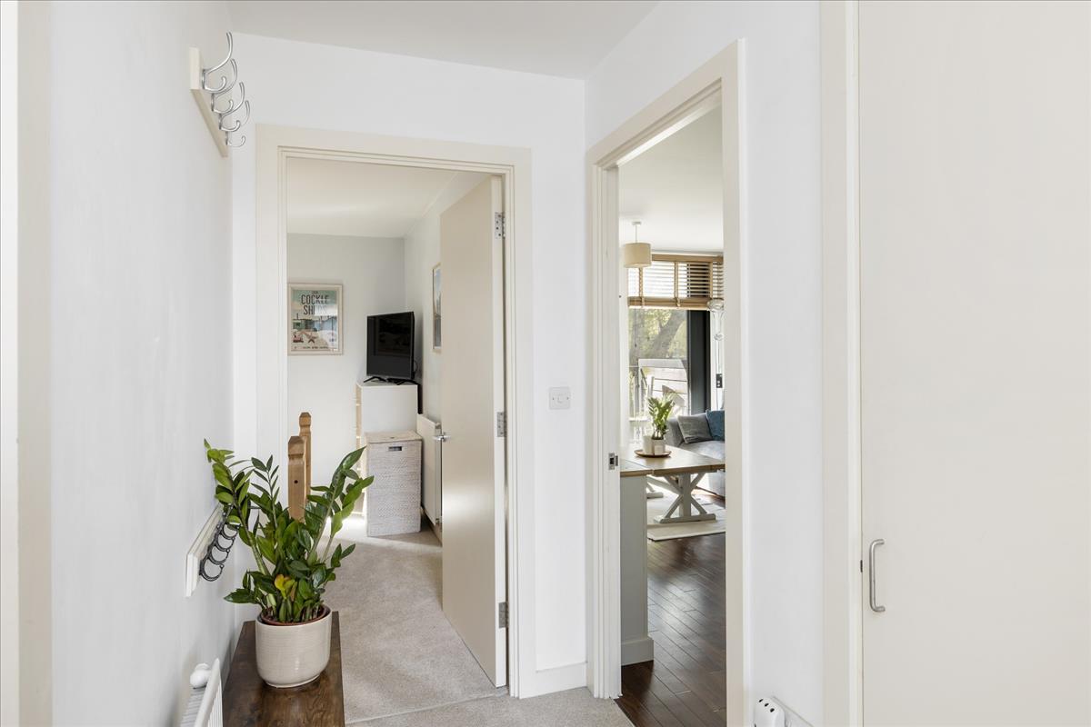 Property Image 70b67271-22cf-4274-878d-ab7086e18286