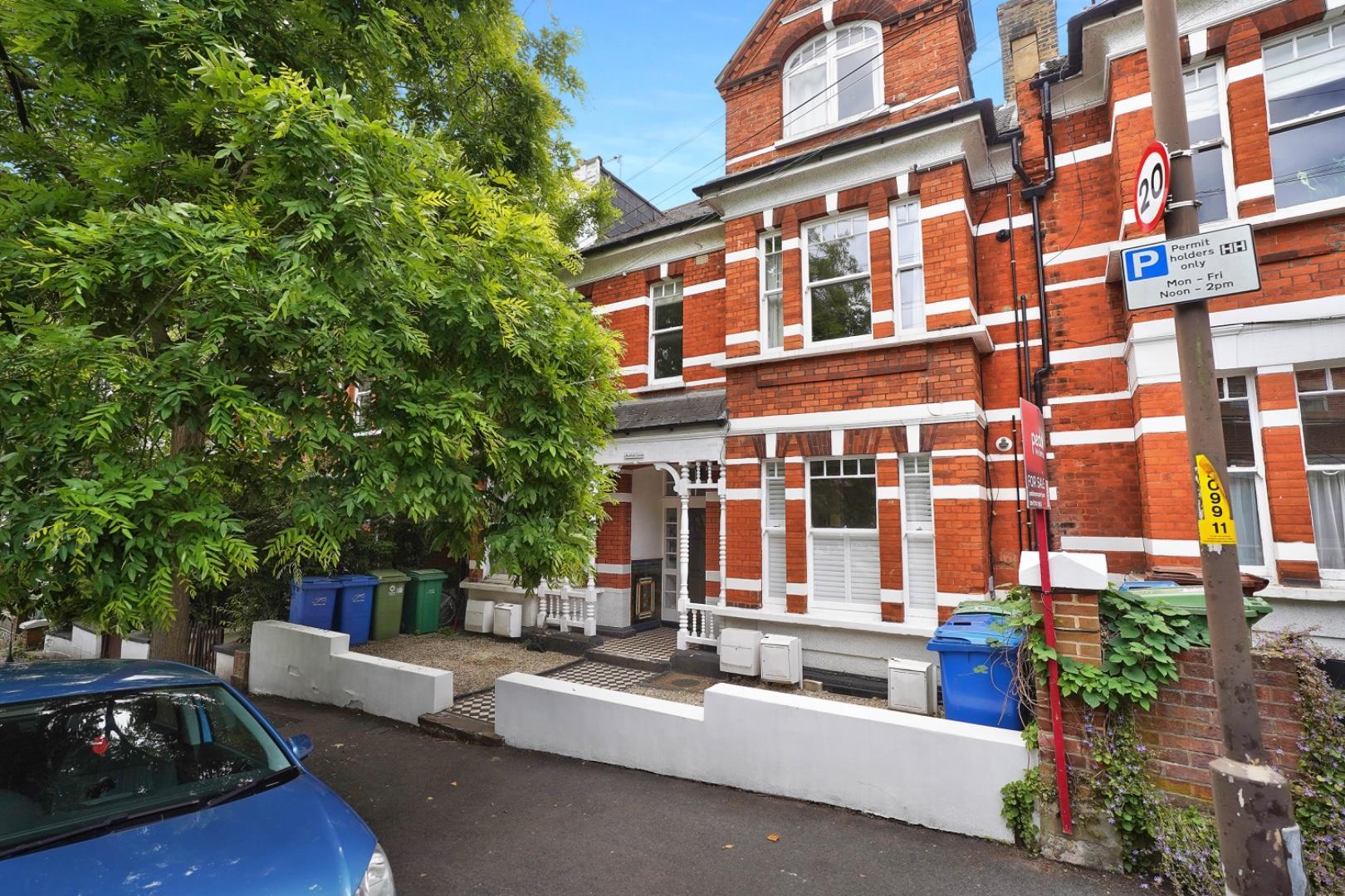 Property Image 70b74062-c933-49a9-b684-2674ab3011f9