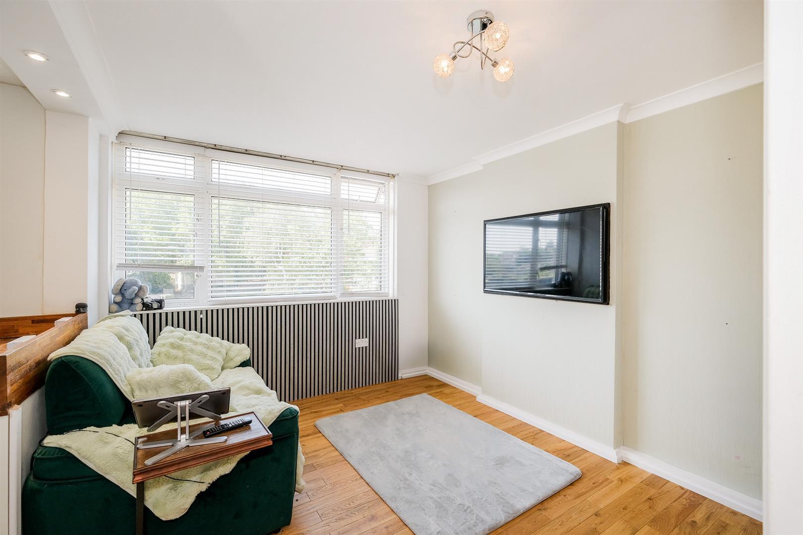 Property Image 70c30666-5190-4746-81a2-94af67d3ea41