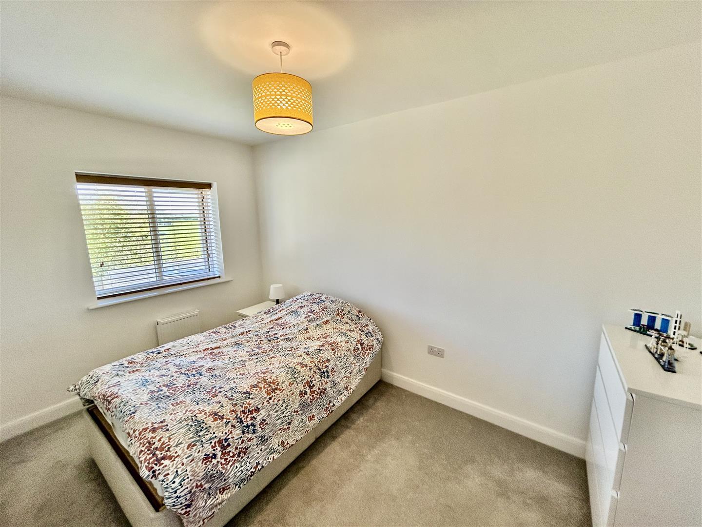Property Image 70cac2f1-7d6c-4b6b-9970-f408c2cd9854
