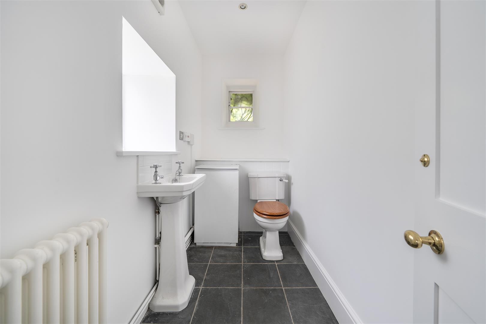 Property Image 70d9e500-50a2-4a2d-a3ff-48d5aeaa7cfe