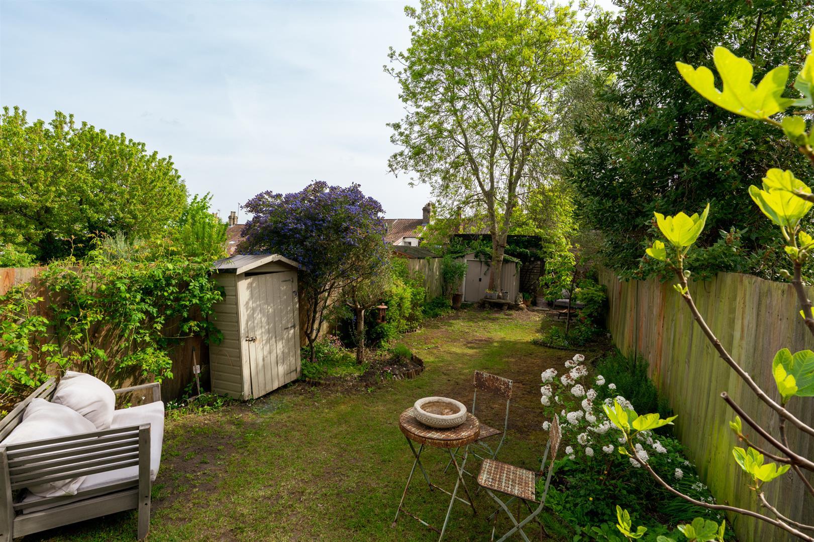 Property Image 70dc2fae-1684-4345-8639-d034e8f5082f