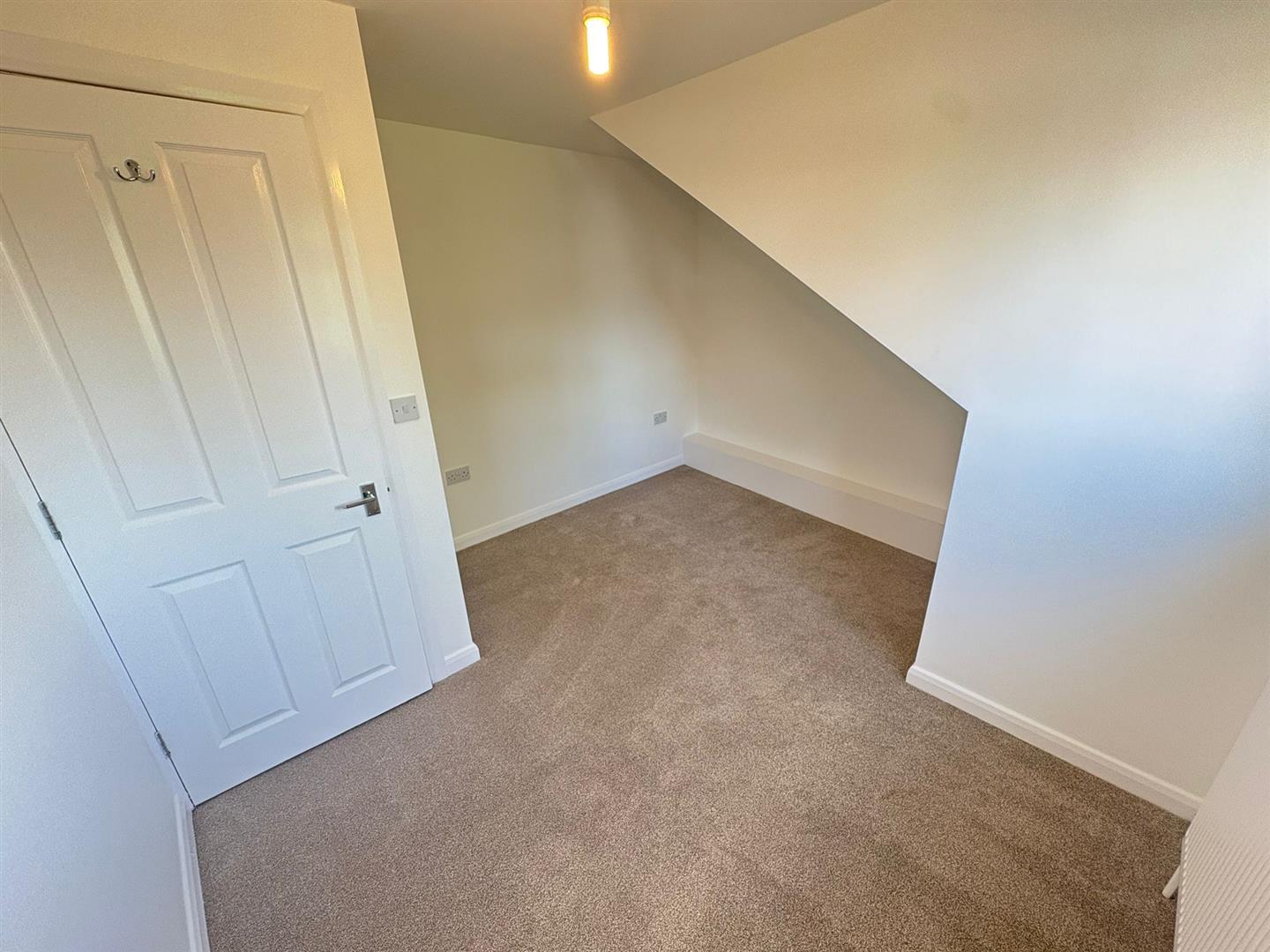 Property Image 70df697a-b156-4061-9321-6942e312984d