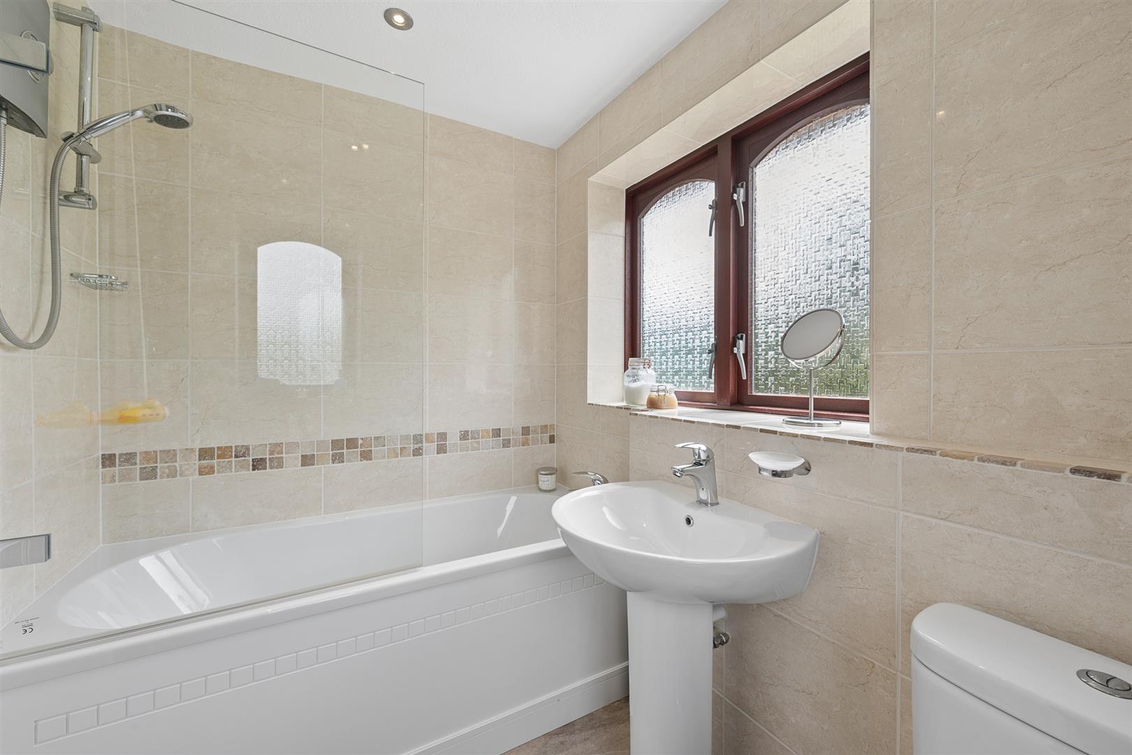 Property Image 70ed293c-8cb3-42d6-8e60-25d8b0efec5e