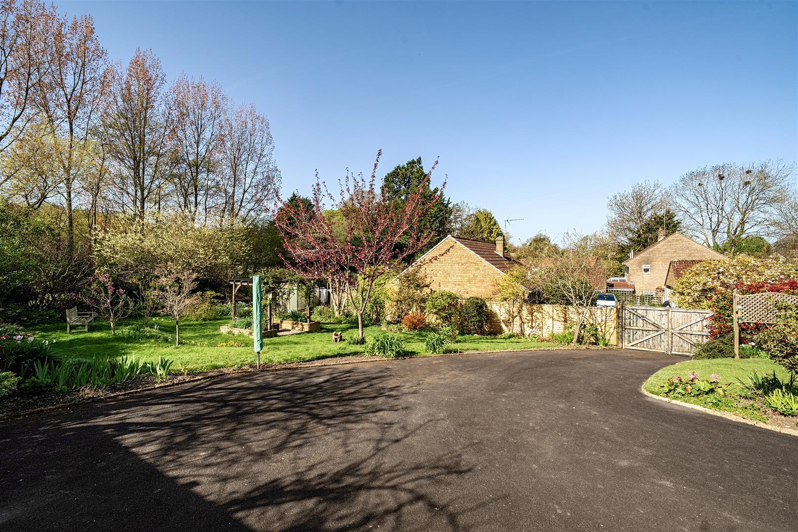 Property Image 711006e8-5197-4716-ac45-70a2dabba5a4