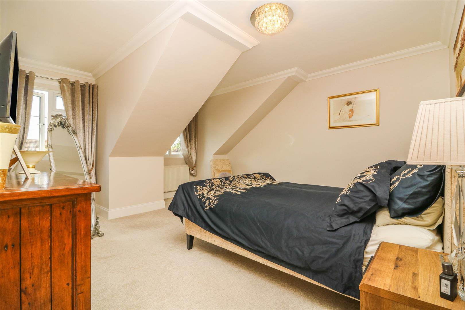 Property Image 7110fa42-15ad-4780-a95f-9e374bba15f1