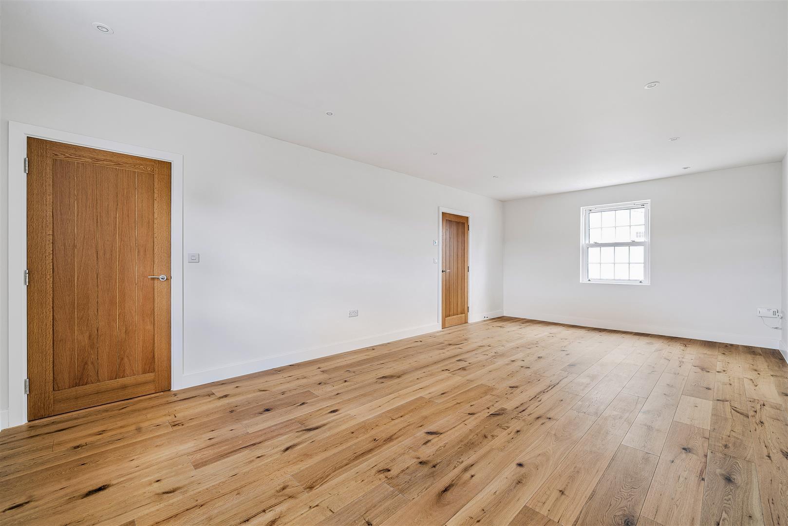 Property Image 711422cd-b08e-4b97-be0d-12164ca676b0