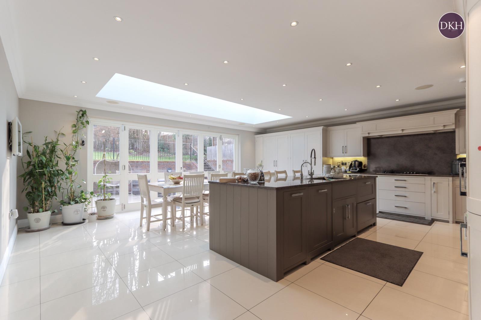 Property Image 711a7e05-1b80-419e-aa08-de93e7f297d5
