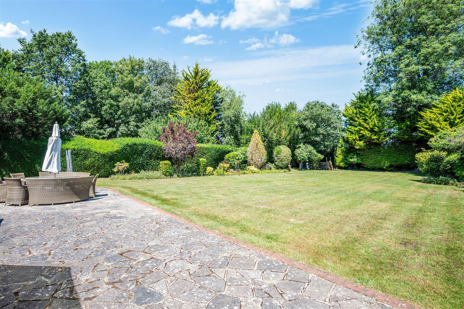 Property Image 711db0b5-9d67-4942-8d86-b45e41a64183