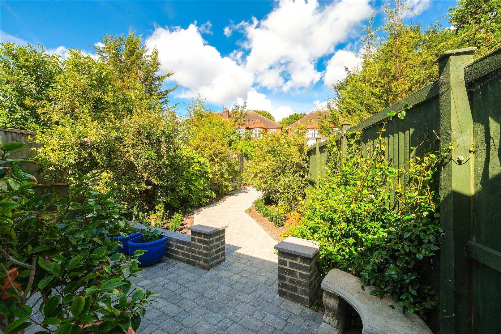 Property Image 7138d7a4-deb8-4b2c-9a38-bbce57510012