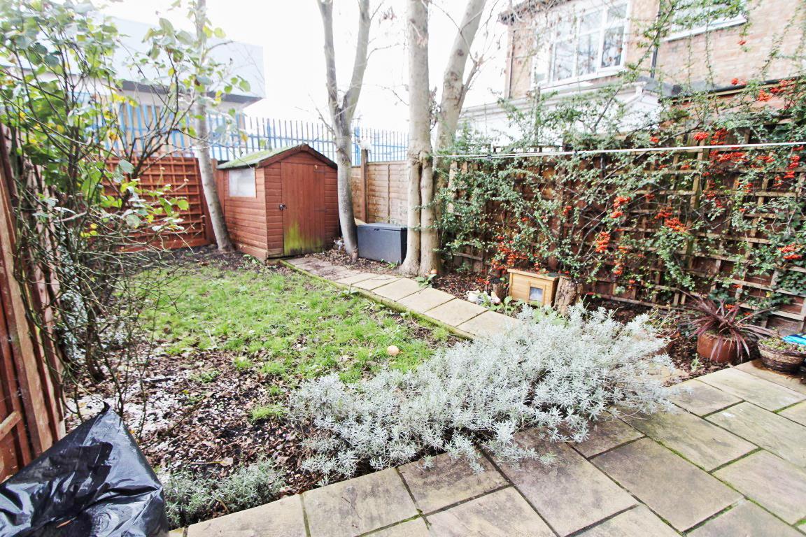 Property Image 714042a1-2436-402b-aceb-646abe80fd32