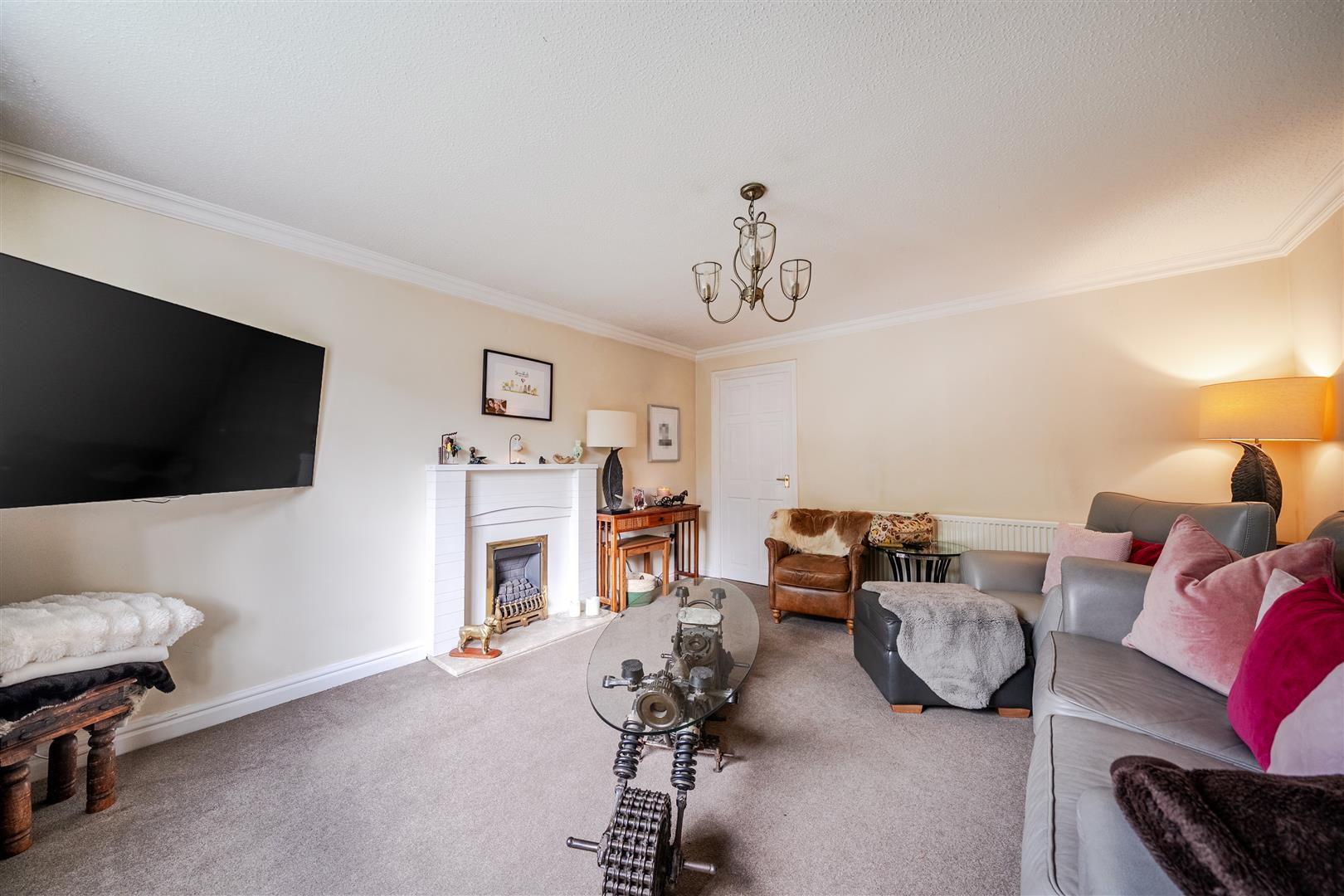 Property Image 715481fd-11b1-4428-894d-542b361517e3