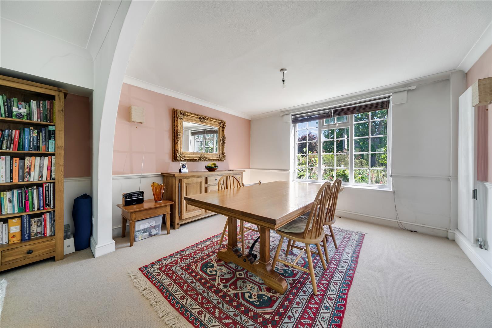 Property Image 715cf503-0d84-4536-a523-08a3b8de1553