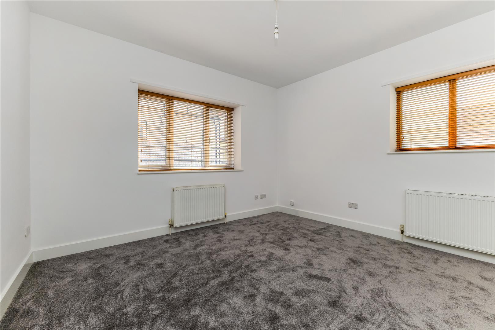 Property Image 715cfc5c-6a39-4a6e-8702-2ceb55557aeb
