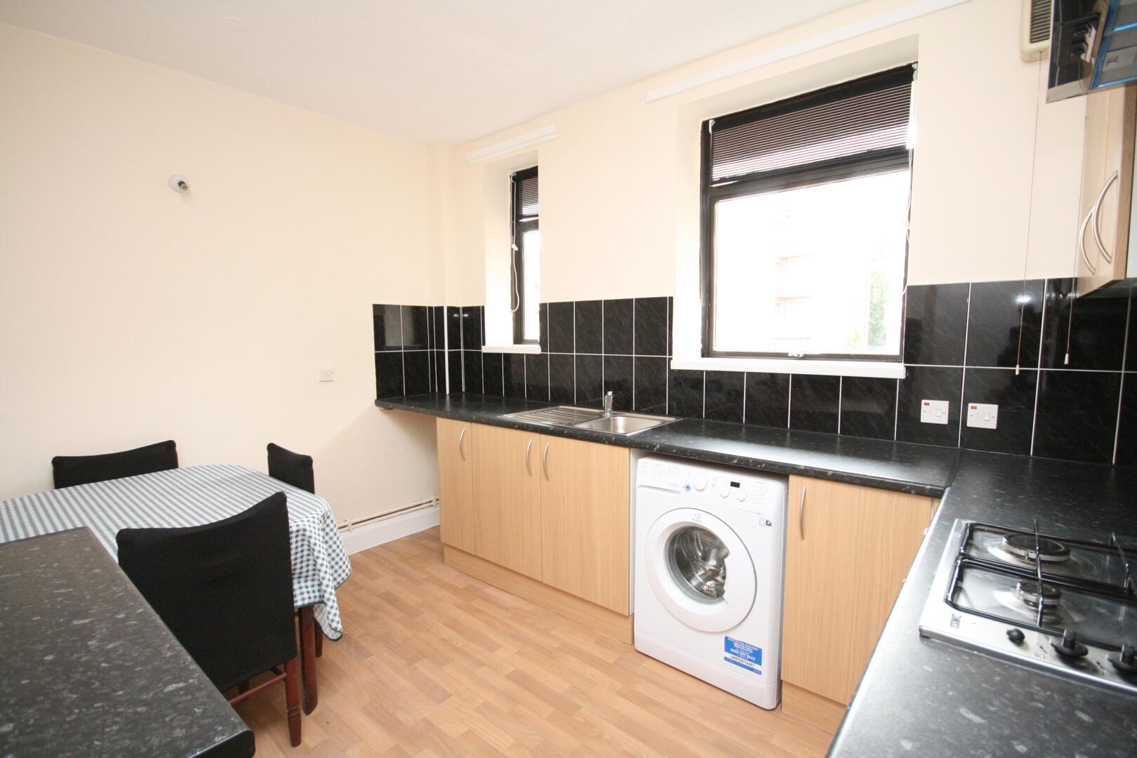 Property Image 71658f15-a5b8-4fba-b608-7f0ca9d488e8
